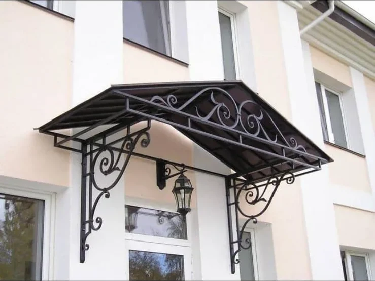 Copertină pentru intrare — model de referință C290