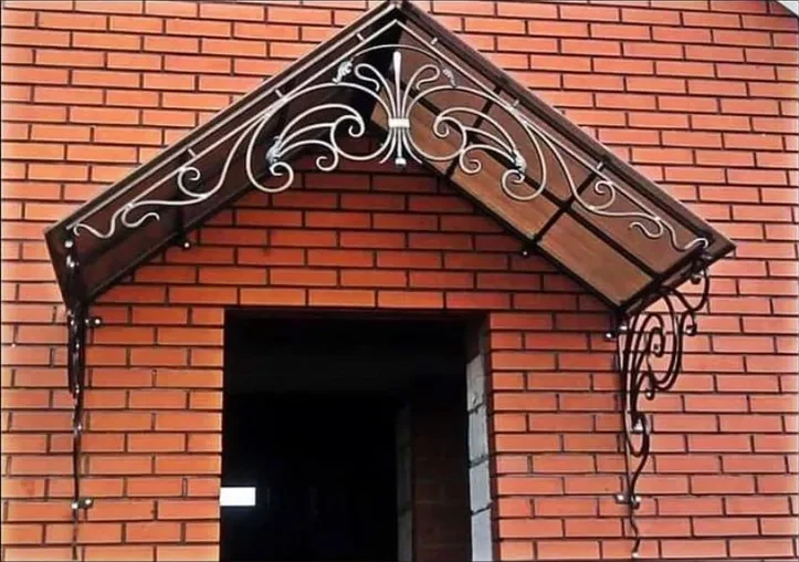 Copertină pentru intrare — model de referință C321