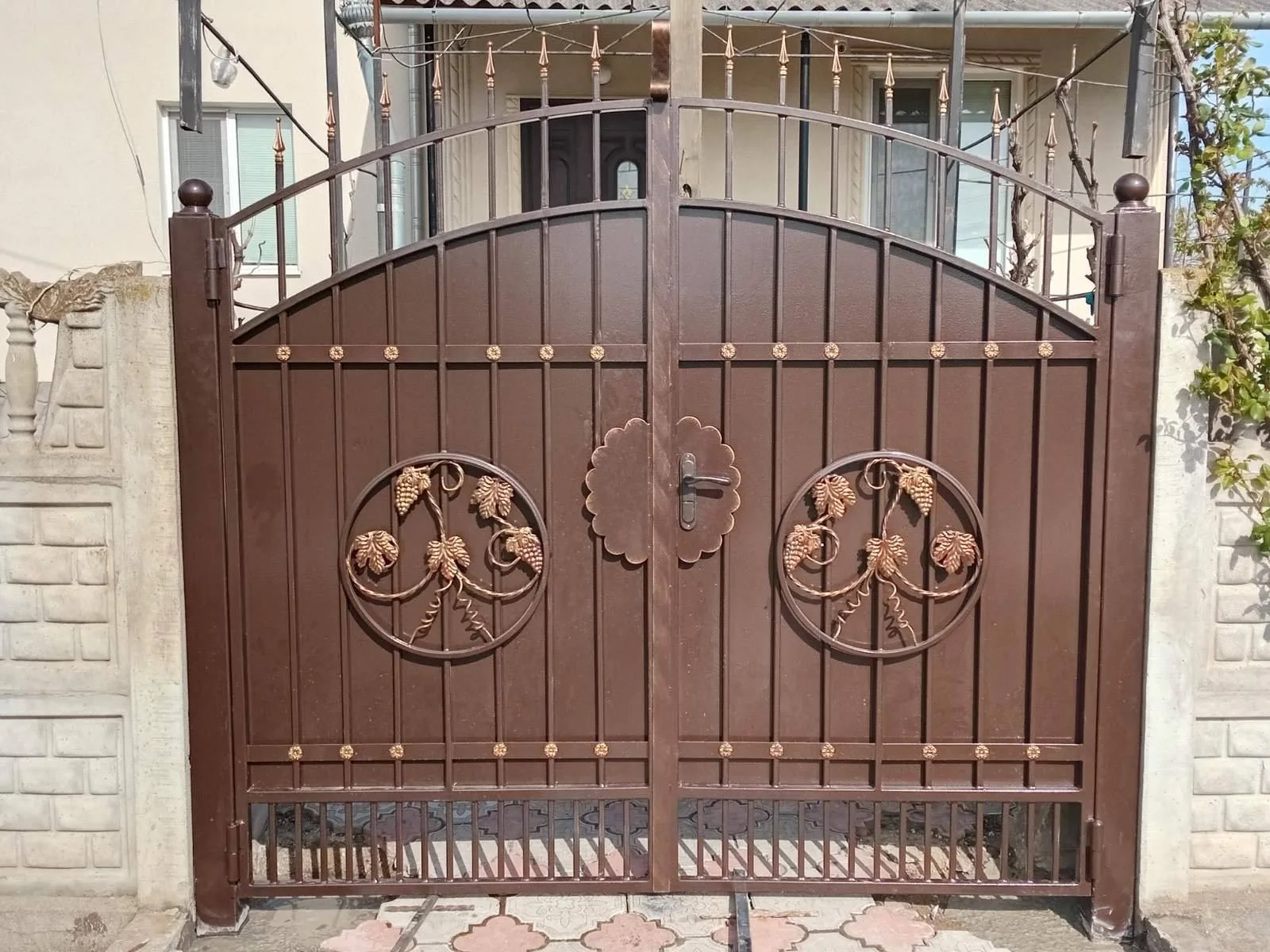 Porți P1 — fotografie din portofoliul gardporti.md