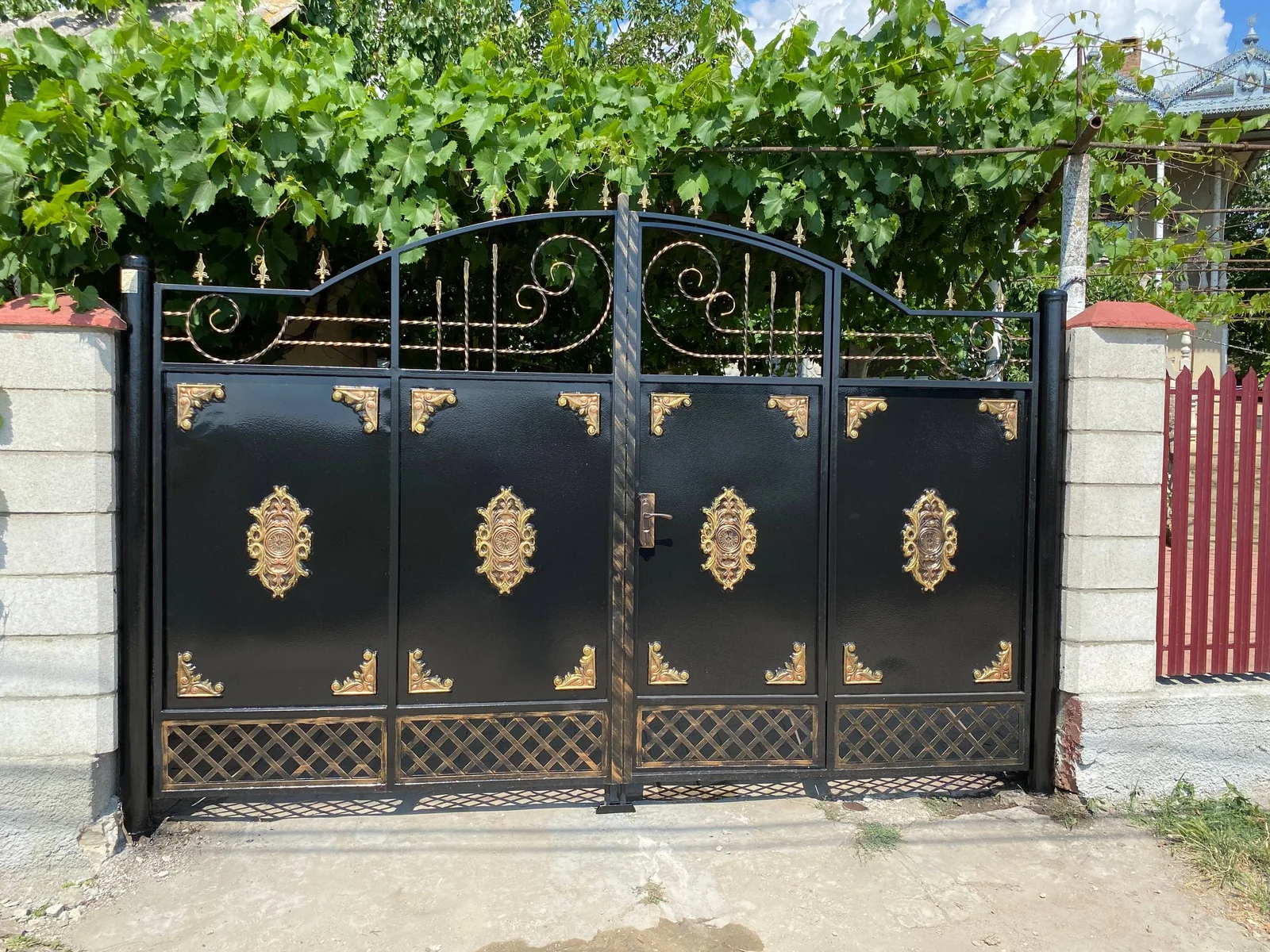 Porți P124 — fotografie din portofoliul gardporti.md