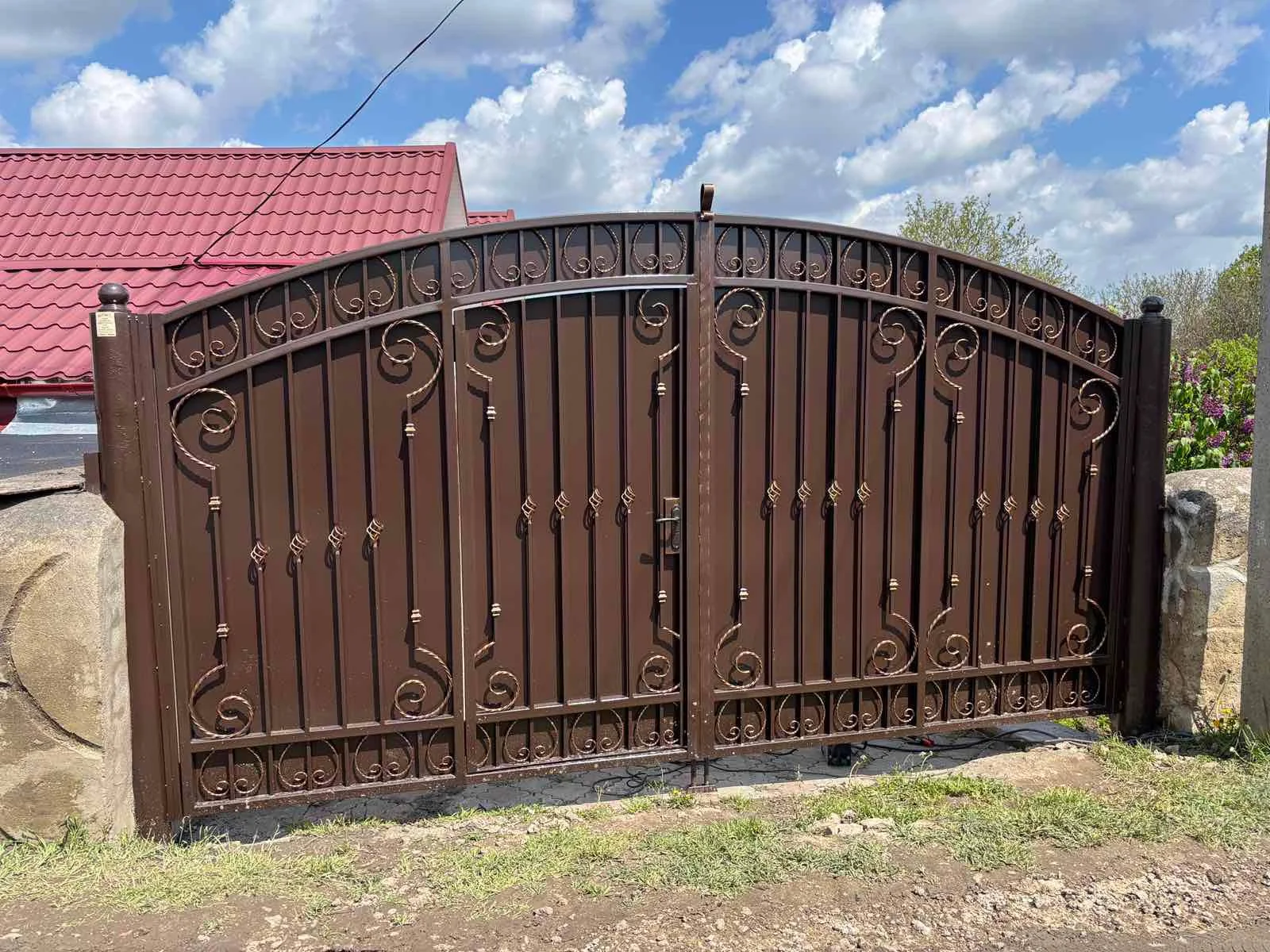Porți P2 — fotografie din portofoliul gardporti.md