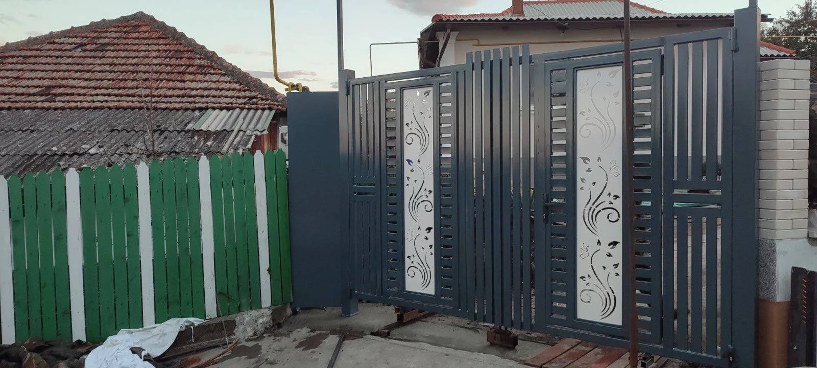 Porți P24 — fotografie din portofoliul gardporti.md