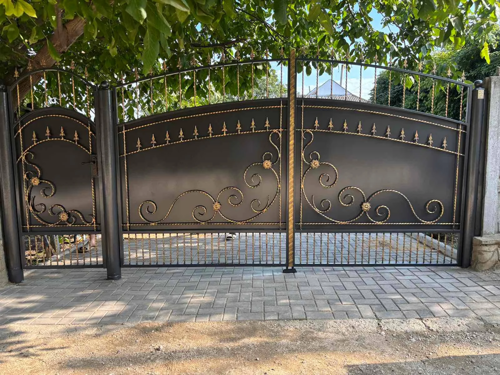 Porți P5 — fotografie din portofoliul gardporti.md